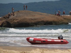 Rescue boat